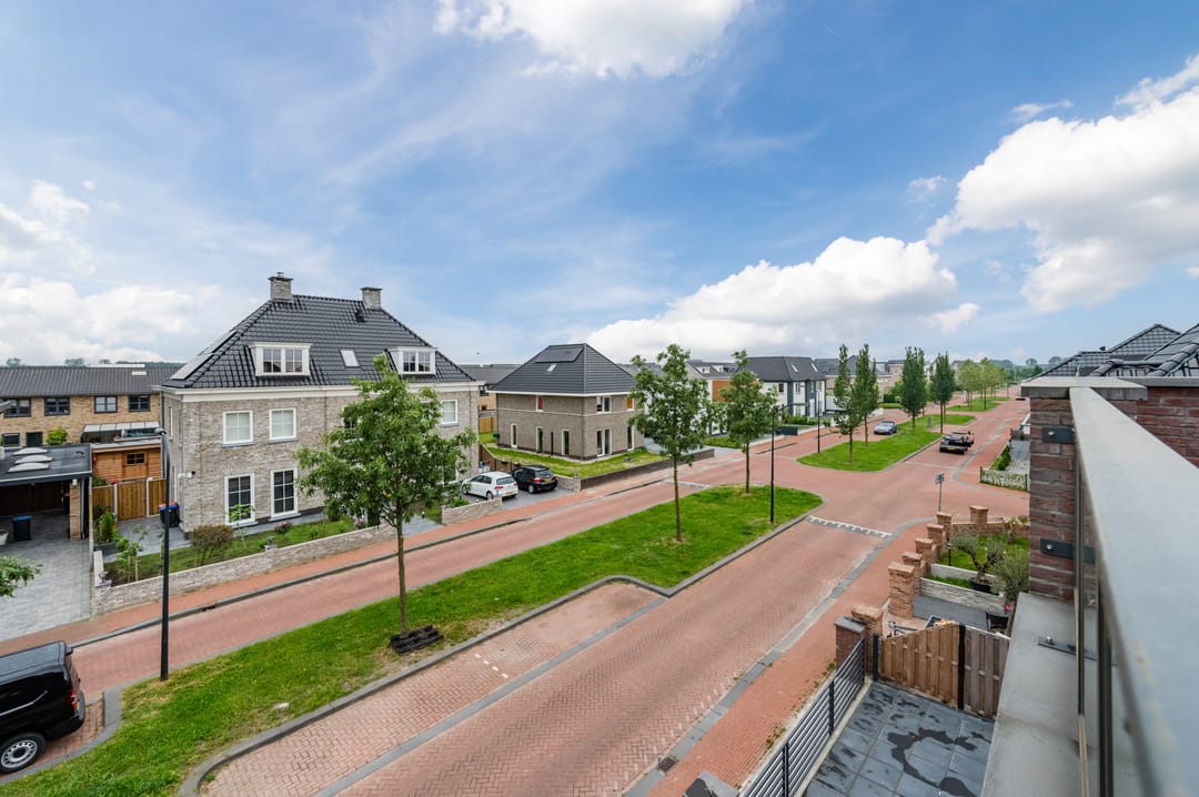 Photo 38 of Wederiklaan 99