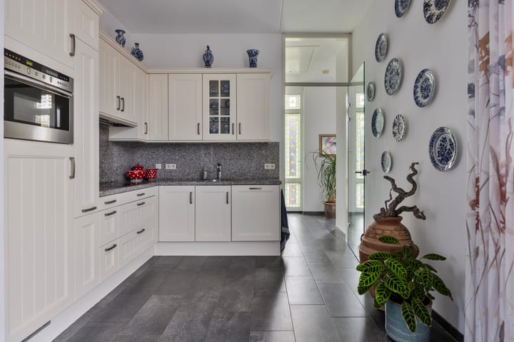 Foto 14 van Albert Neuhuysstraat 1