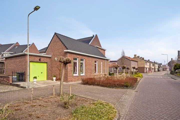 Foto 39 van Albert Neuhuysstraat 1