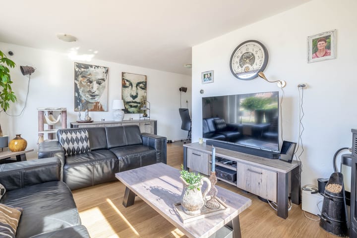 Foto 16 van Heresstraat 12