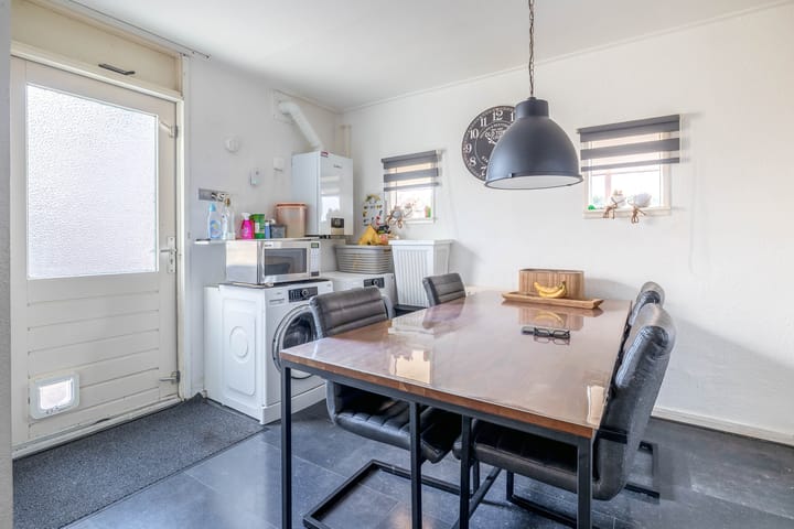 Foto 21 van Heresstraat 12