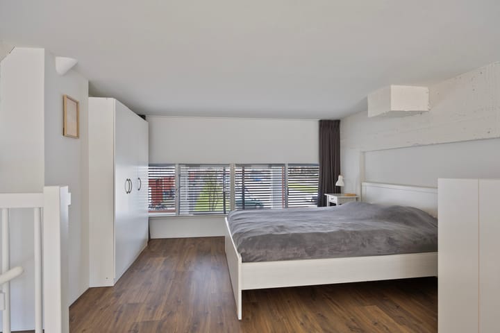 Foto 16 van Uiverstraat 100