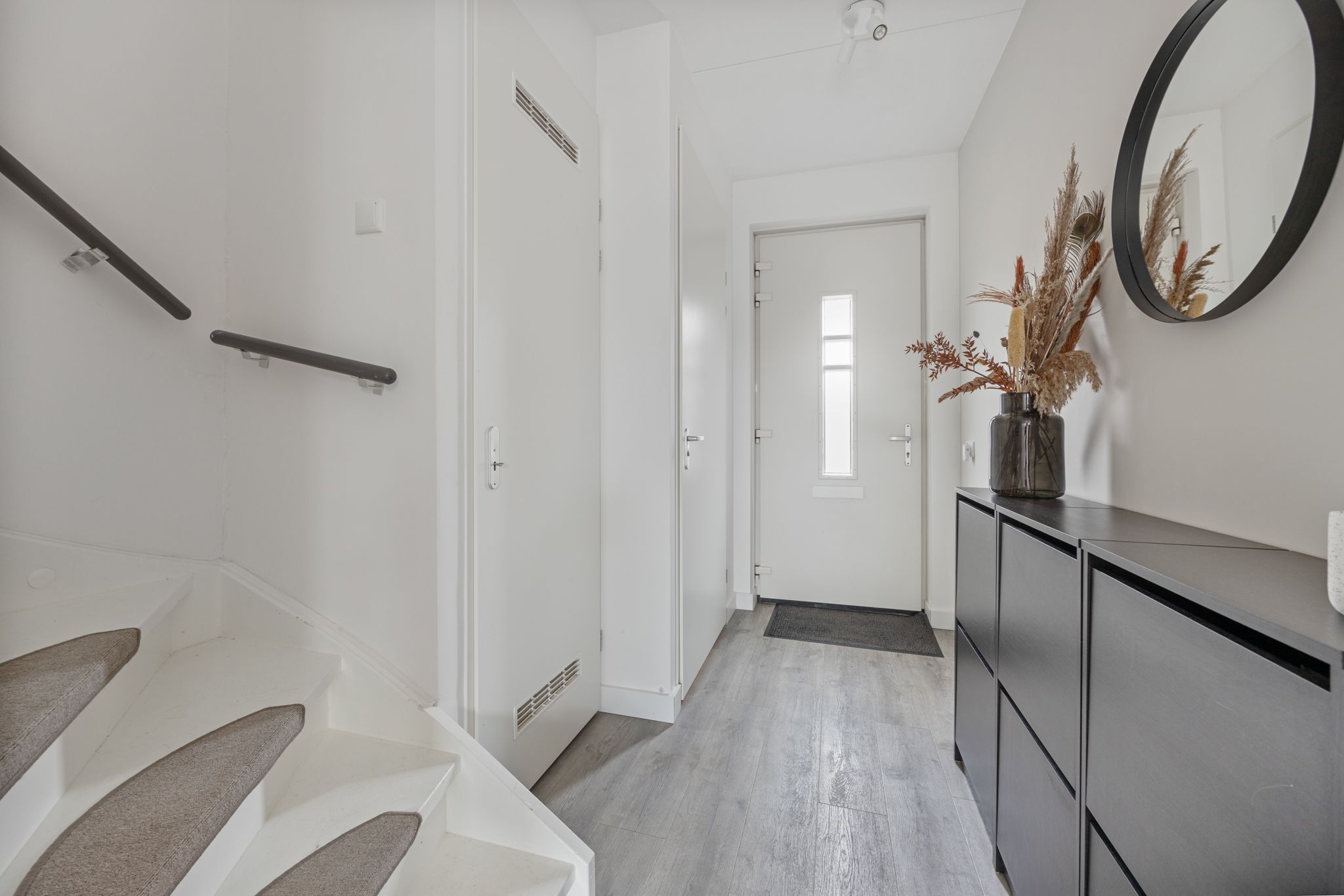 Foto 6 van Schatbewaardershof 23