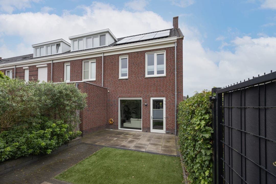 Foto 41 van Schatbewaardershof 23