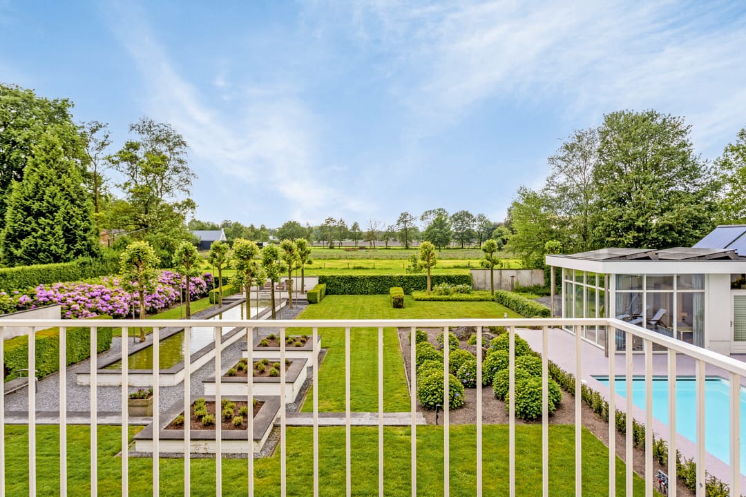 Photo 22 of Molenaarstraat 182