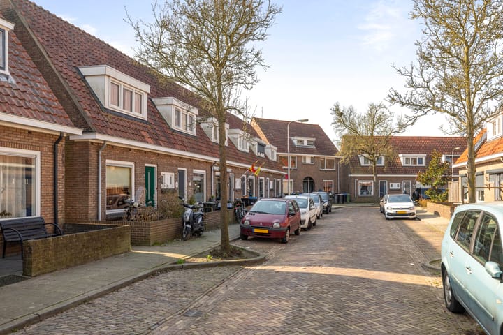 Foto 20 van Hof van Colmschate 38