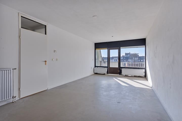 Foto 2 van Romeinenplein 16