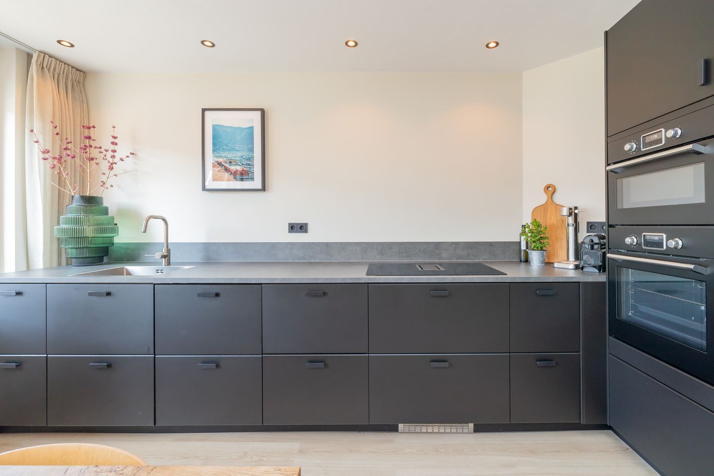 Foto 4 van Hoofdweg 282-1