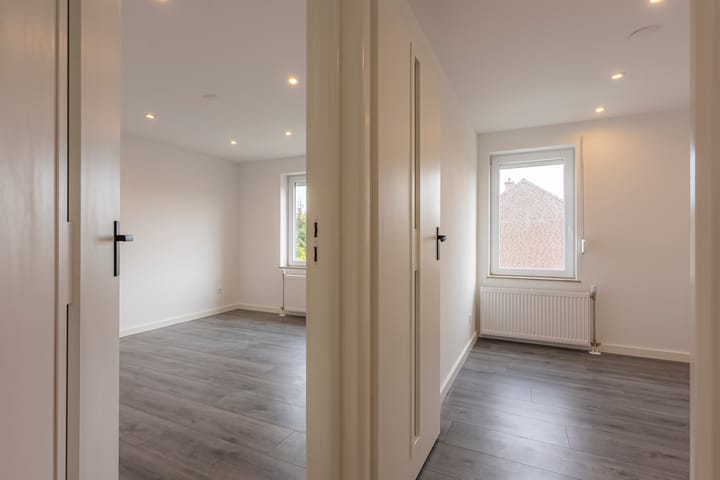 Photo 16 of Wilhelminastraat 70