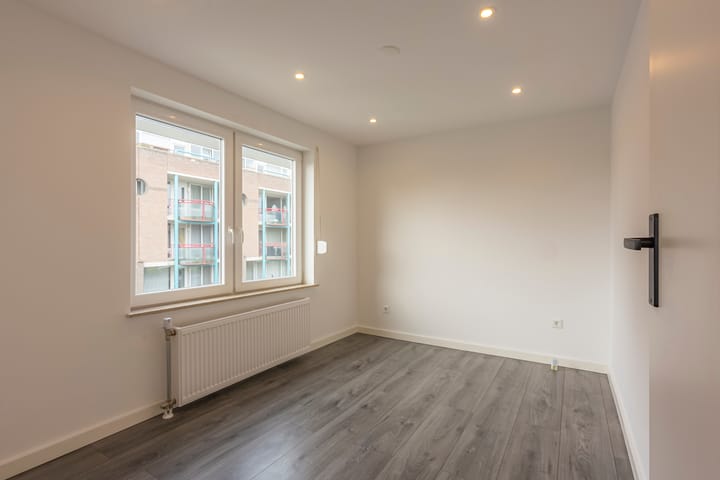 Photo 17 of Wilhelminastraat 70