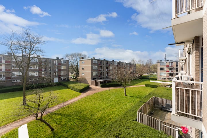 Foto 25 van Burgemeester Crezéestraat 89