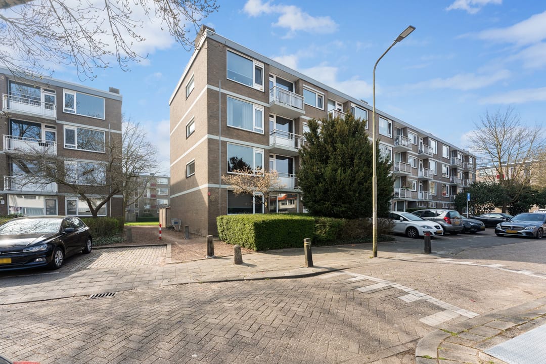 Foto 32 van Burgemeester Crezéestraat 89