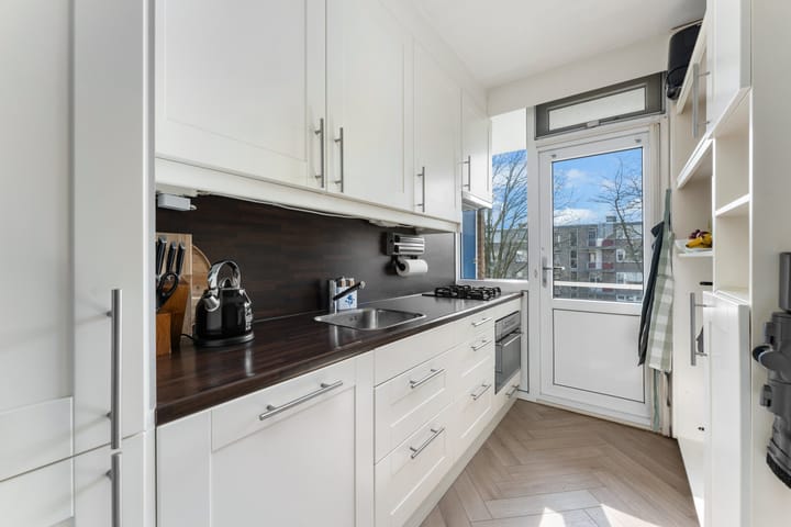 Foto 20 van Burgemeester Crezéestraat 89