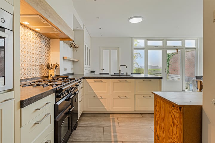 Foto 5 van Van den Endelaan 49