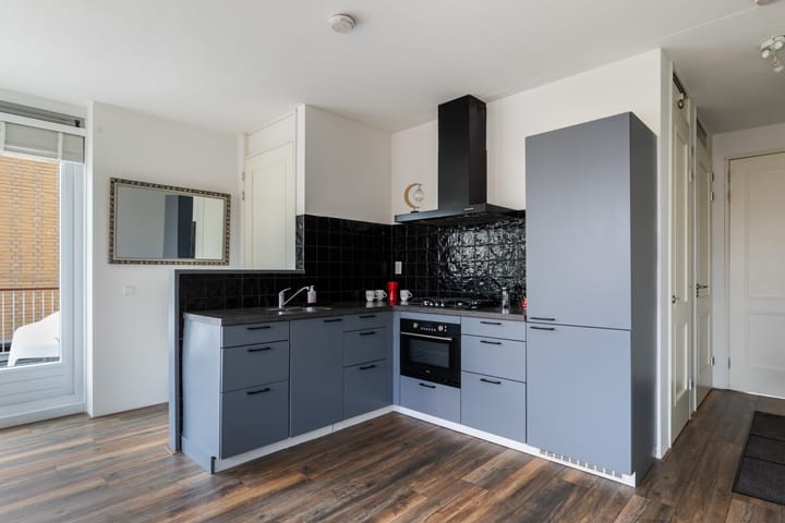 Foto 14 van Straat van Corsica 53-B