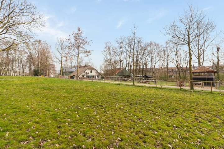 Foto 29 van Straat van Corsica 53-B