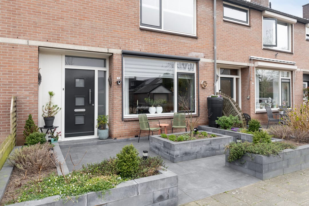 Foto 2 van Pinksterbloemstraat 11