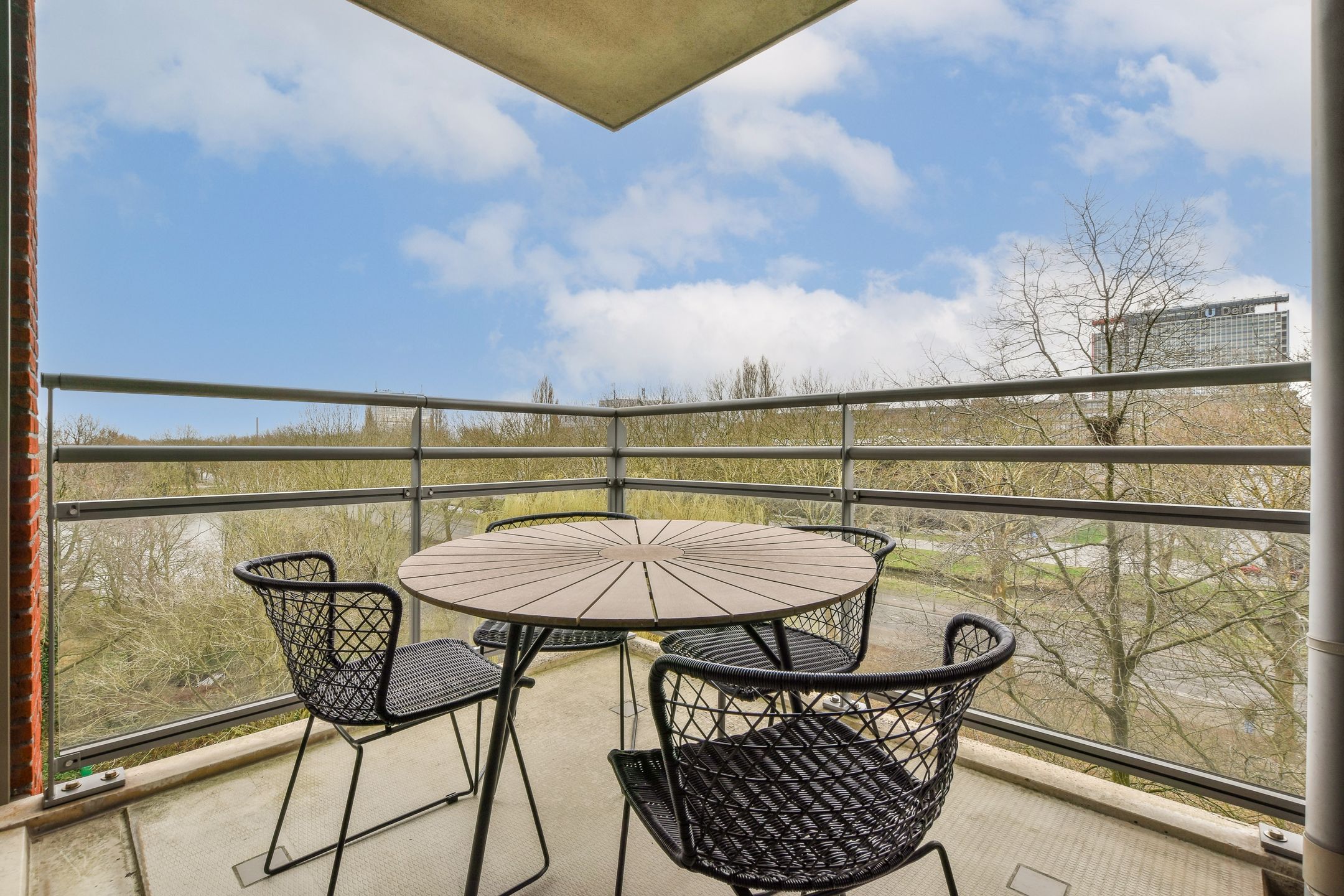 Photo 3 of Van Embdenstraat 58