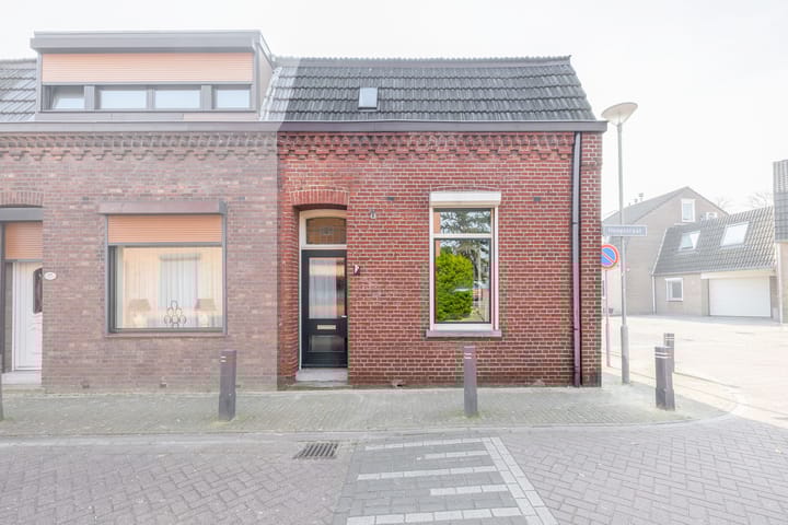 Photo 1 of Hoogstraat 71