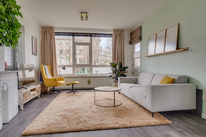 Foto 1 van Detmoldstraat 84