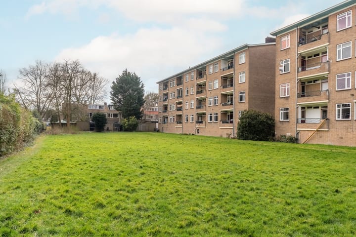 Photo 19 of Detmoldstraat 84