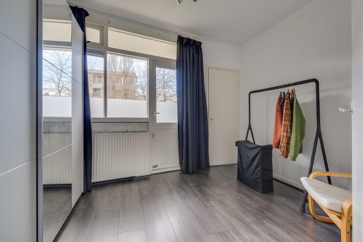 Photo 20 of Detmoldstraat 84