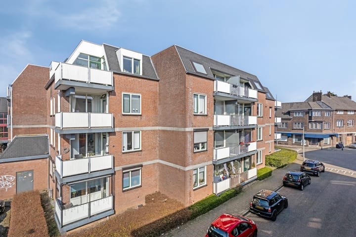 Foto 22 van Romeinenplein 55