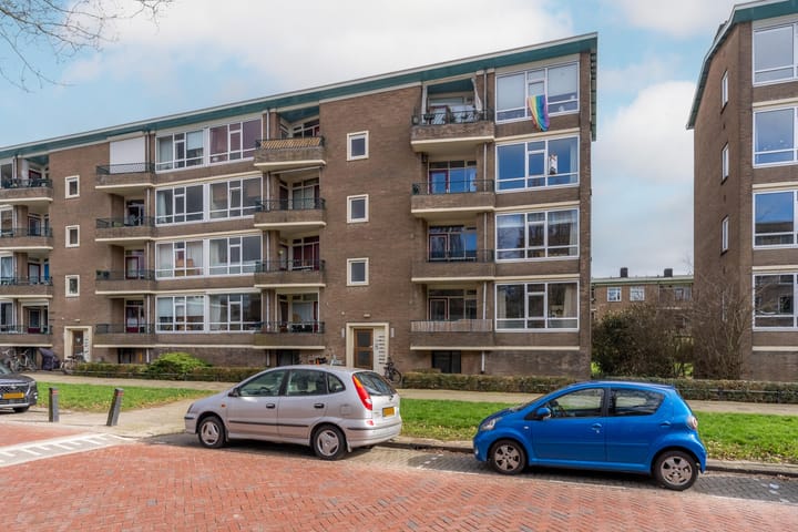 Photo 23 of Detmoldstraat 84
