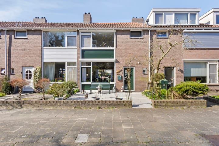 Foto 1 van Mahlerstraat 15