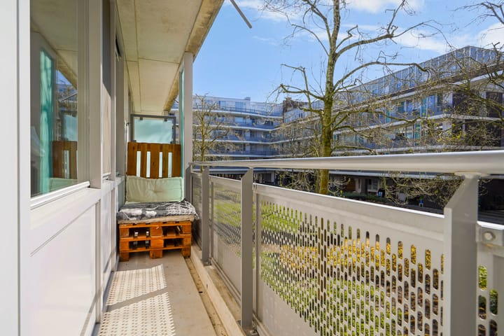 Photo 9 of Onderwijsboulevard 354