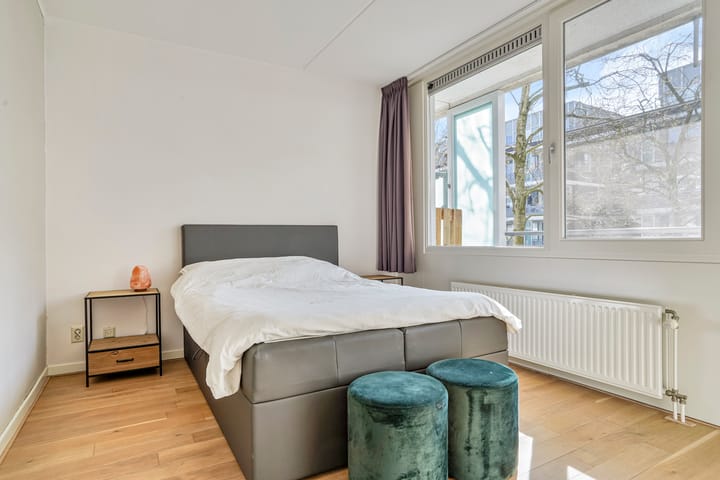 Photo 21 of Onderwijsboulevard 354