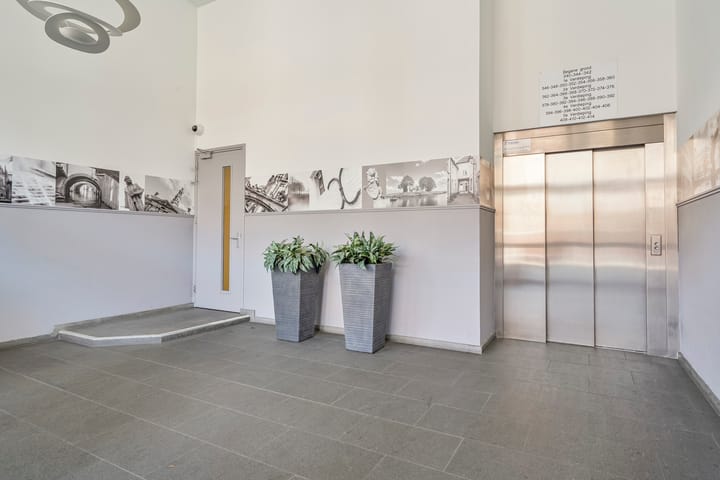 Photo 31 of Onderwijsboulevard 354