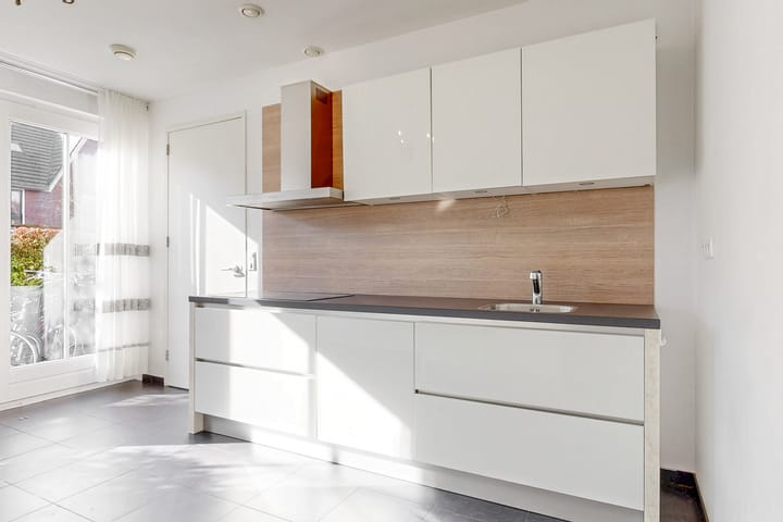 Foto 11 van Martinus Houttuynhof 81