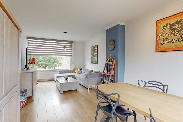 Foto 7 van Woeringenstraat 79