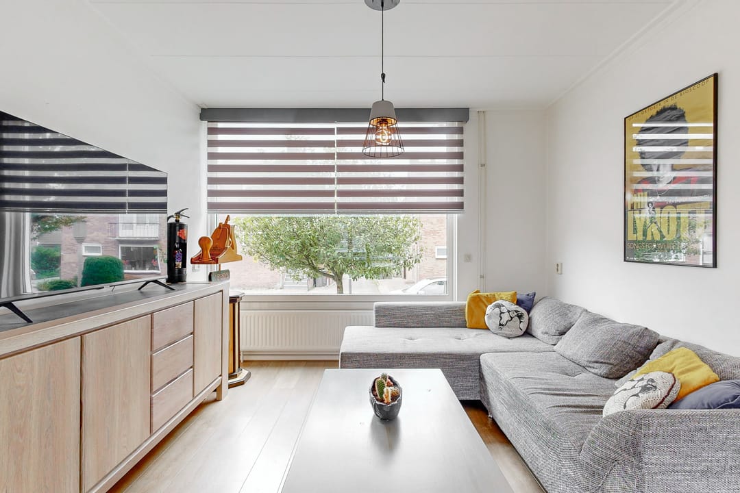 Foto 8 van Woeringenstraat 79