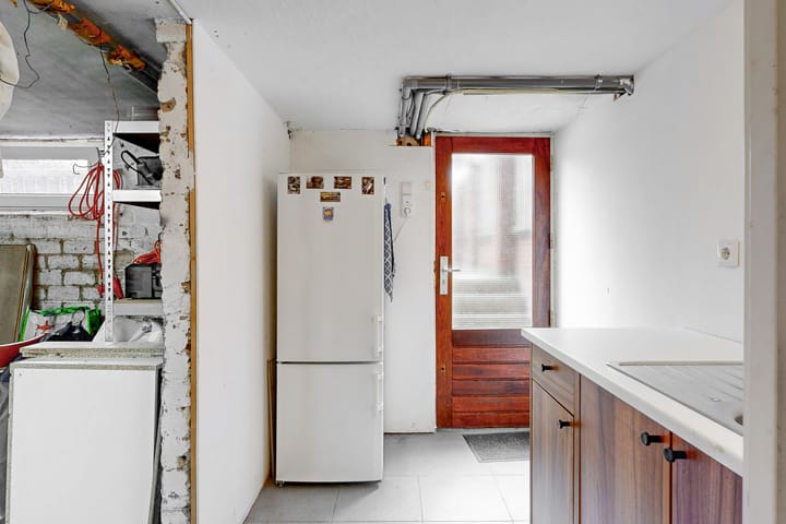 Foto 15 van Woeringenstraat 79