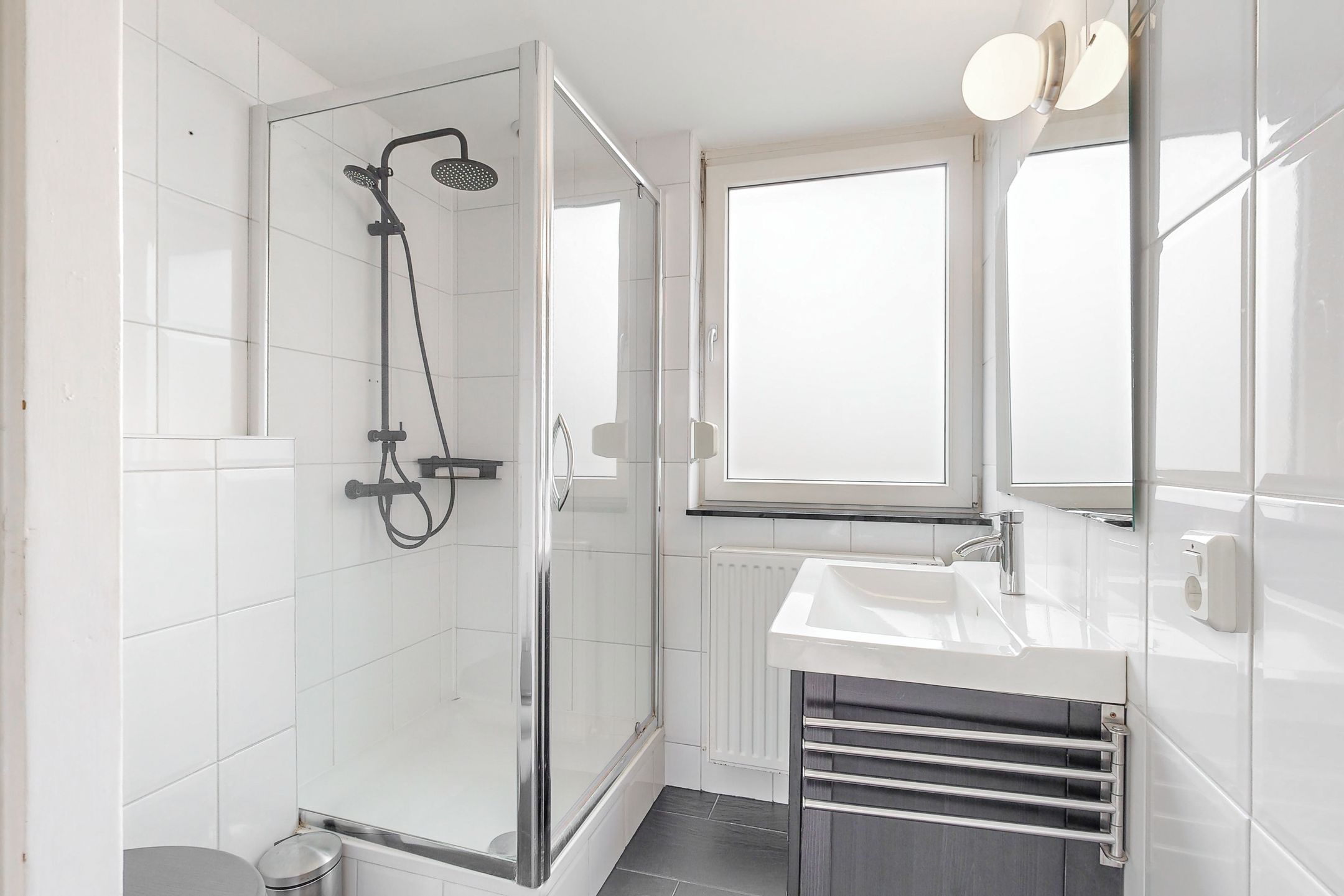 Foto 24 van Woeringenstraat 79