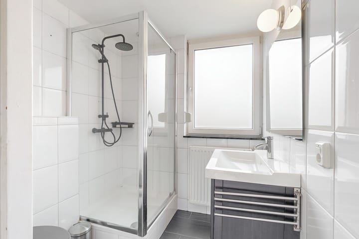 Foto 24 van Woeringenstraat 79