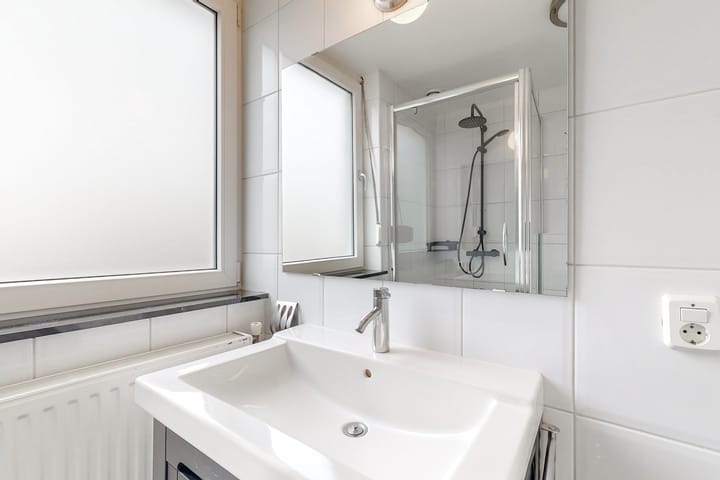 Foto 26 van Woeringenstraat 79