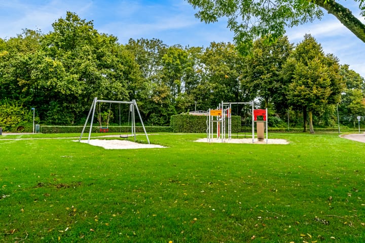 Foto 34 van Woeringenstraat 79