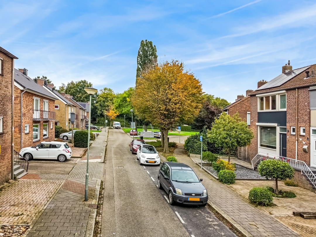 Foto 38 van Woeringenstraat 79