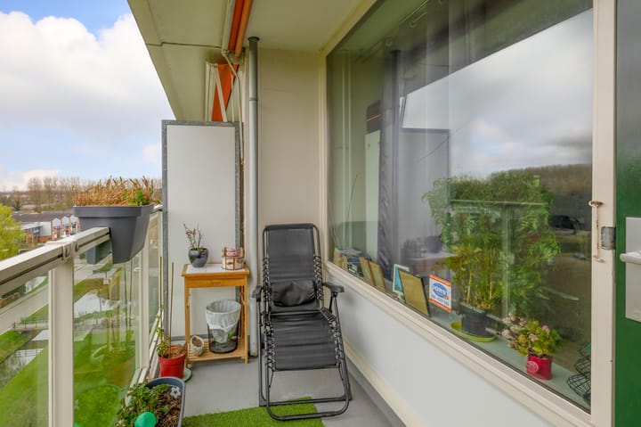 Foto 4 van Kloosplantsoen 721