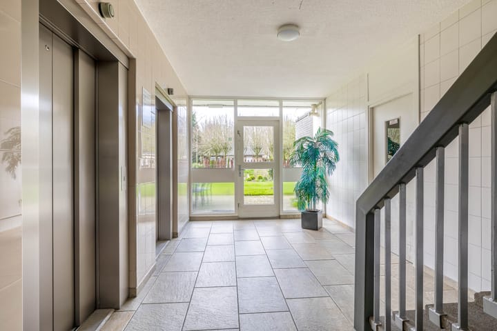 Foto 8 van Kloosplantsoen 721