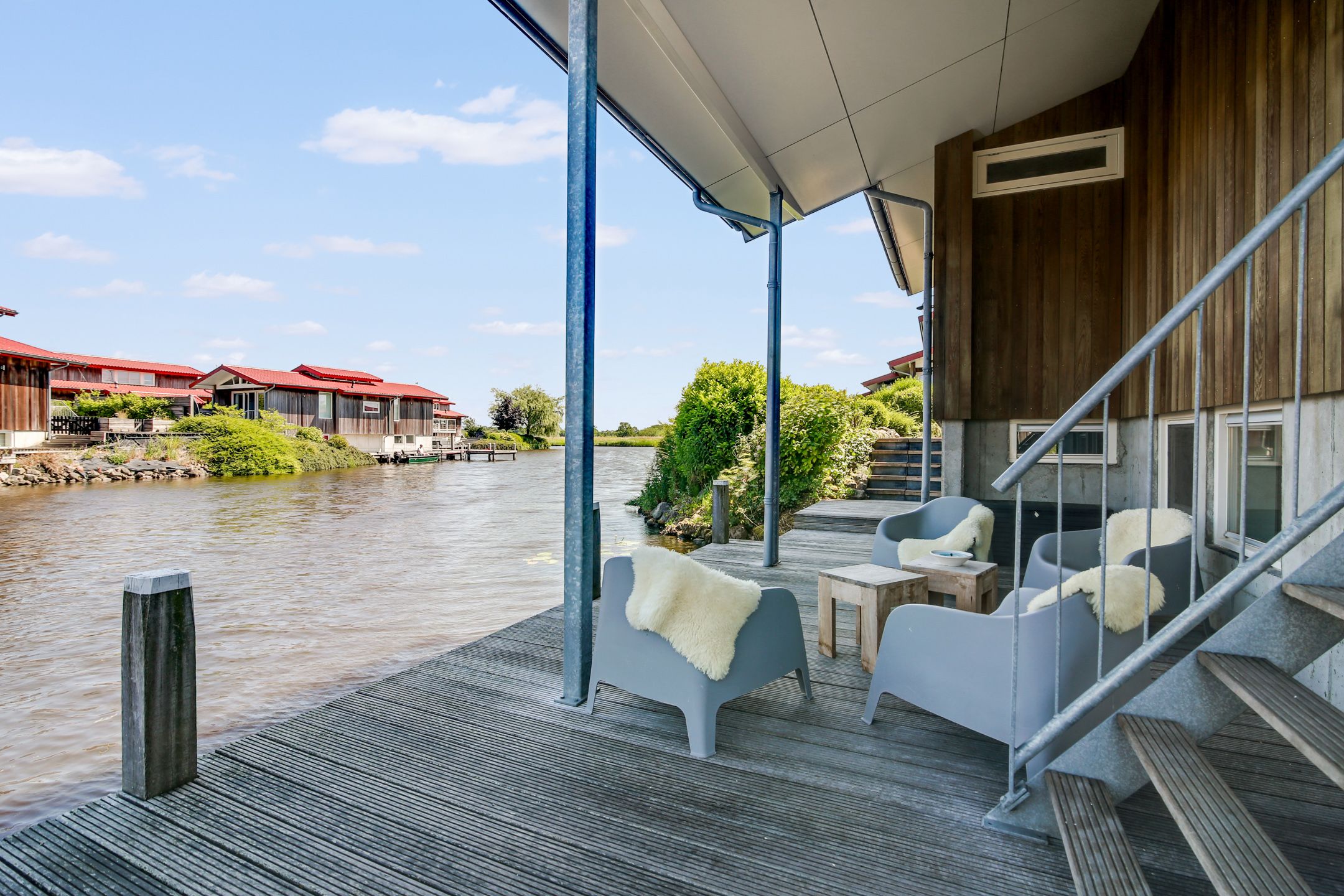 Photo 3 of Rijksstraatweg 80-130