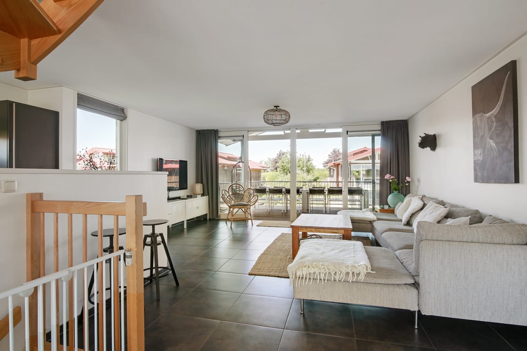 Photo 7 of Rijksstraatweg 80-130