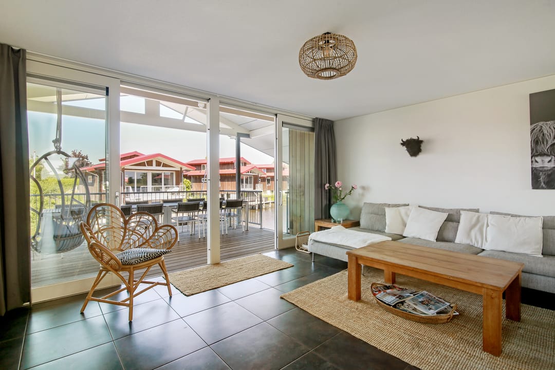 Photo 8 of Rijksstraatweg 80-130