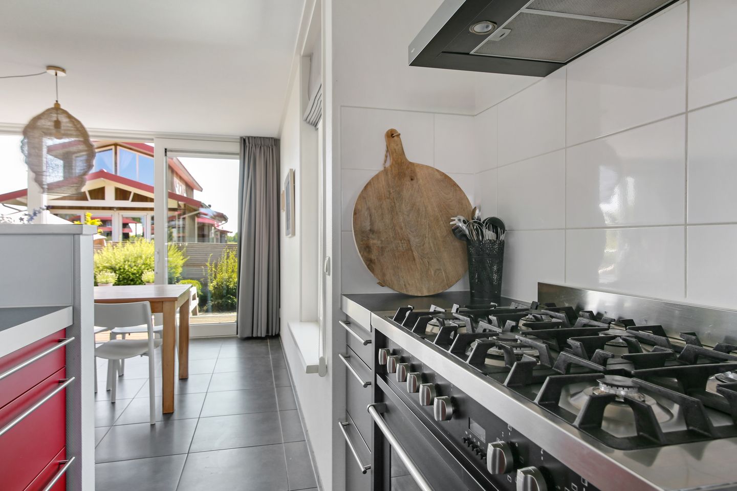 Photo 10 of Rijksstraatweg 80-130