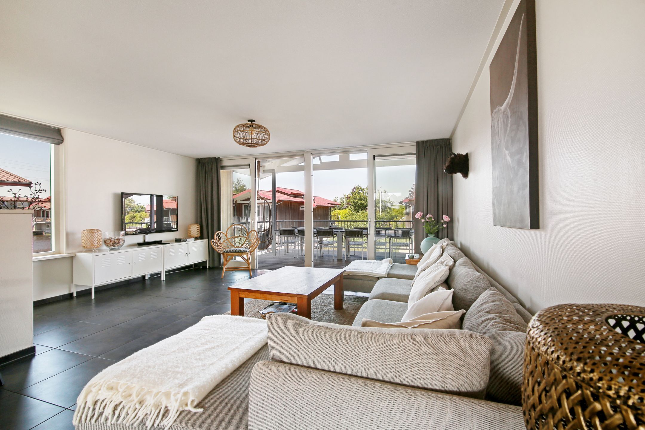 Photo 12 of Rijksstraatweg 80-130