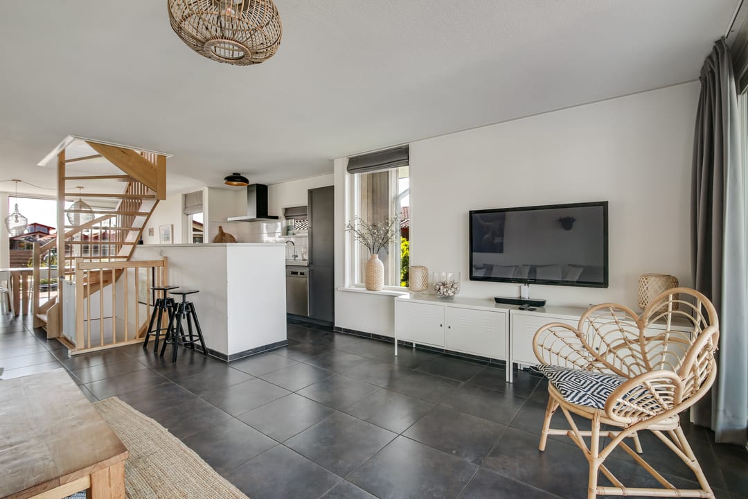 Photo 13 of Rijksstraatweg 80-130