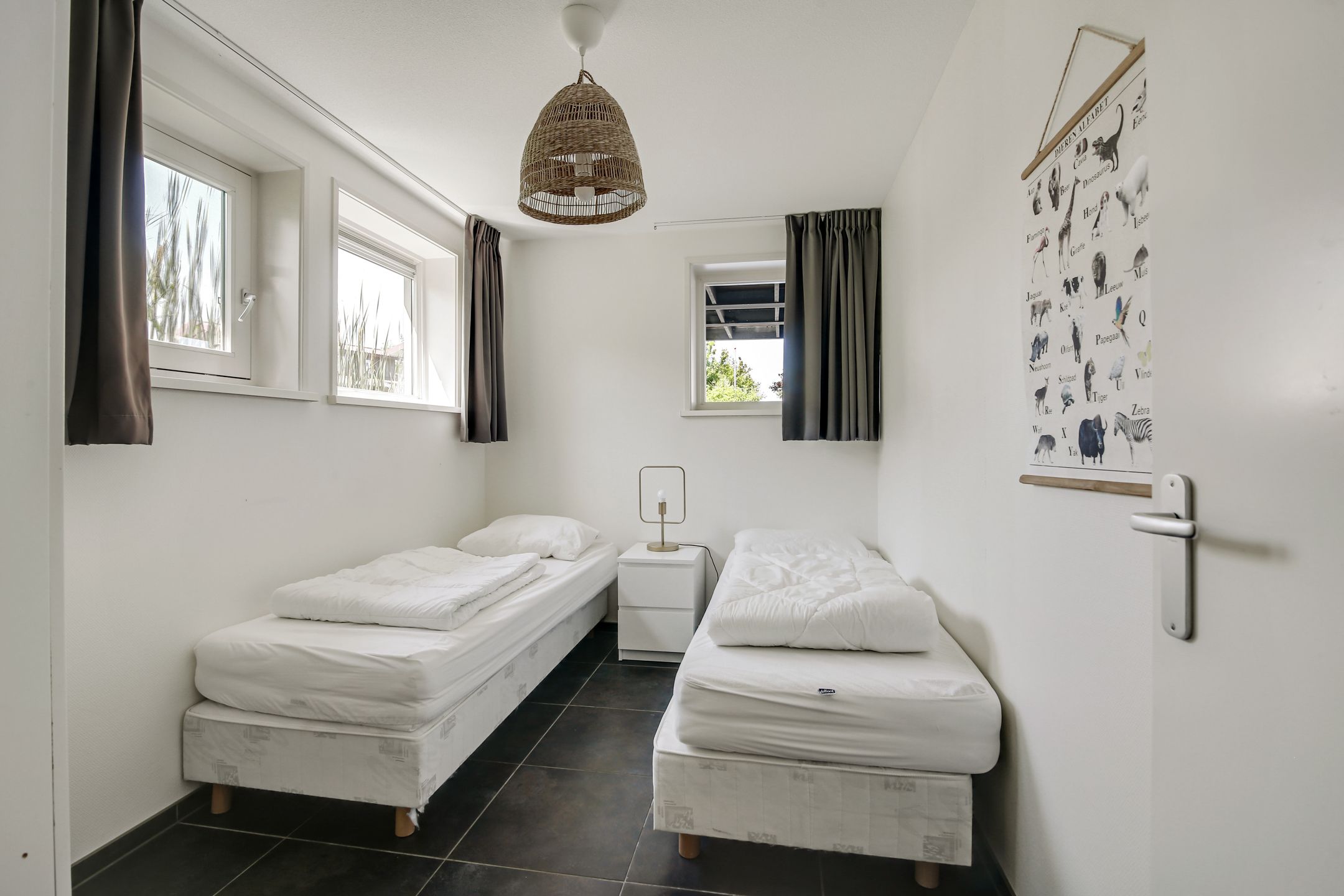 Photo 18 of Rijksstraatweg 80-130